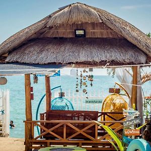 ألامينوس Haven Breeze Resort - A Home Of Hundred Islands Exterior photo